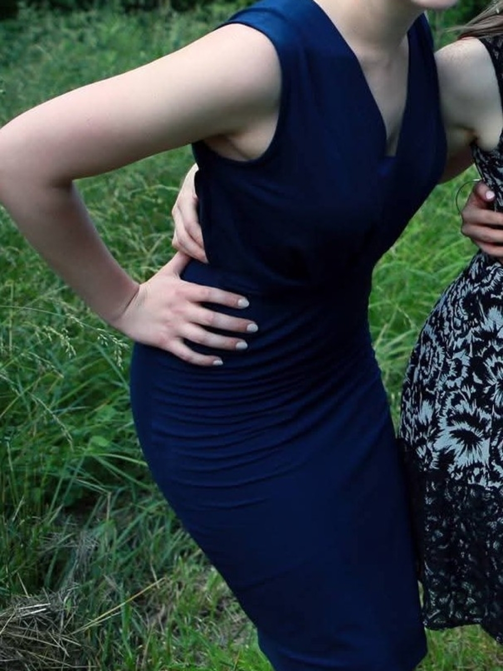 Sleeveless Navy V-Neck Dress